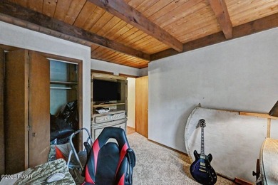 Beautifully updated 3BR/3BA home situated on over an acre in - photo 34