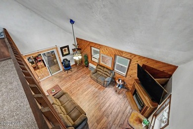 Beautifully updated 3BR/3BA home situated on over an acre in - photo 35