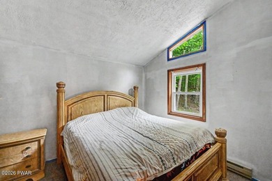 Beautifully updated 3BR/3BA home situated on over an acre in - photo 36