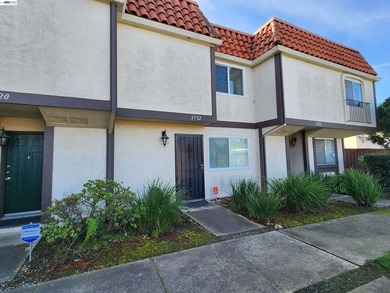 Back on Market, ready to sell. Move in condition Time to settle - photo 1