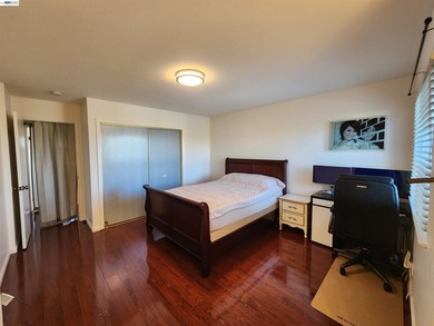 Back on Market, ready to sell. Move in condition Time to settle - photo 5