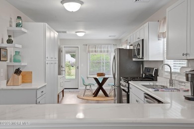 Picture-perfect and move-in ready, this beautifully renovated - photo 10
