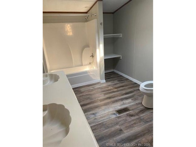 **Investment Opportunity - 6-Unit Mobile Home Park Near Lake - photo 9