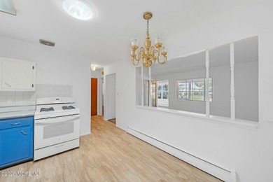 Bright and inviting, this two-bedroom, one-bath home in Cedar - photo 14