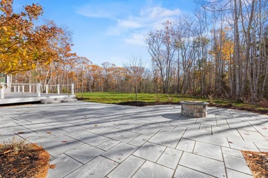 Exceptional new construction 4,475 square foot shingle-style - photo 14