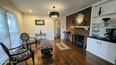 Fabulous Brick Ranch w/ HUGE FINISHED BASEMENT & Over 2400 Sq Ft - photo 5