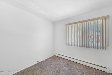 Bright and inviting, this two-bedroom, one-bath home in Cedar - photo 15