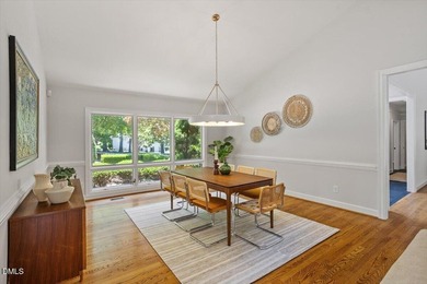 Sprawling, light-filled ranch with a full walk-out basement in - photo 16