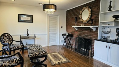 Fabulous Brick Ranch w/ HUGE FINISHED BASEMENT & Over 2400 Sq Ft - photo 9