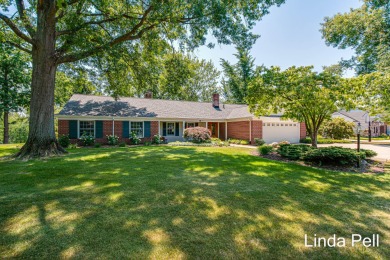 Mid Lake Home For Sale in Grand Rapids Michigan