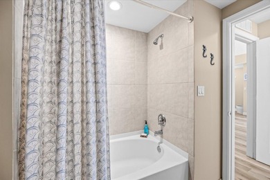 Waterfront condo living in the heart of Stuart's marina district - photo 28