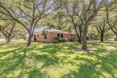 Lake Home For Sale in Fort Worth, Texas