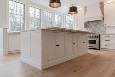 Exceptional new construction 4,475 square foot shingle-style - photo 33