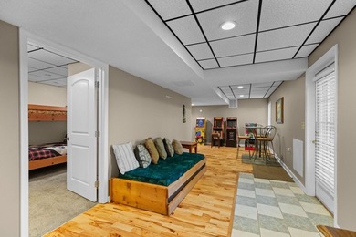 ** FRESHLY PAINTED EXTERIOR** Welcome to 811 Pinnacle Dr - a - photo 35