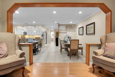Beautifully updated and spacious townhome in the heart of - photo 7