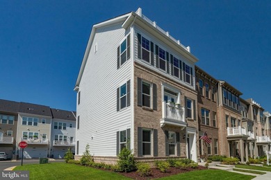 VA ASSUMABLE LOAN! Best 4 bed/3.5 bath, 4 level end-unit value - photo 1
