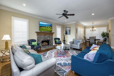 Stunning luxury home located in the prestigious gated Chenal - photo 4