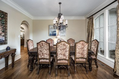 Stunning luxury home located in the prestigious gated Chenal - photo 5