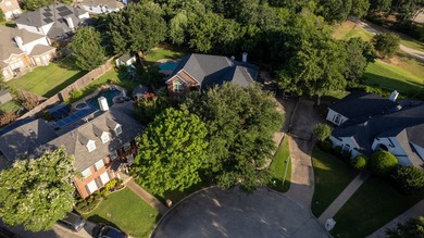 Privacy, mature trees, and a peaceful setting are becoming - photo 2