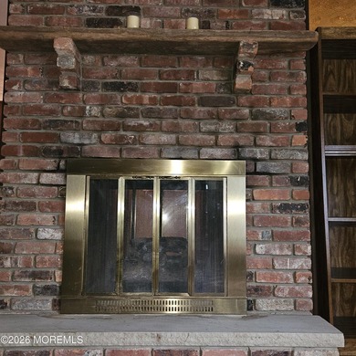 If this home could talk, it would tell stories of birthday - photo 9