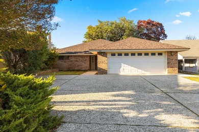 Camp Meeting Creek Lake Home For Sale in Kerrville Texas