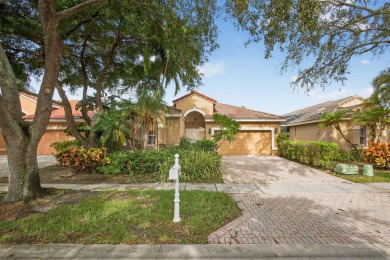 Lake Home For Sale in Boynton Beach, Florida