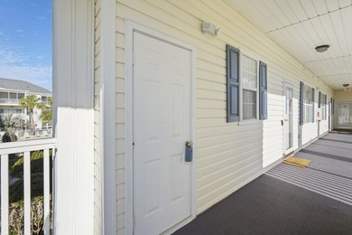 Perfectly positioned just minutes from the beautiful shoreline - photo 34