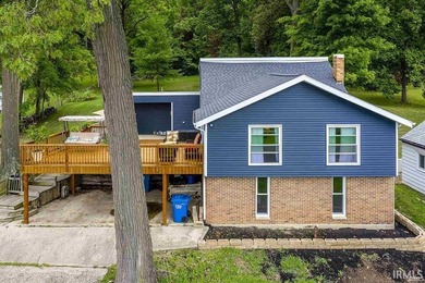 Just in time for lake season! You'll enjoy a gorgeous view of - photo 4