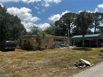 1963 concrete block house in need of some love. Endless - photo 2