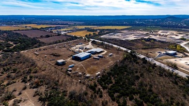 Very Large facility previously used for pipe manufacturing - photo 9