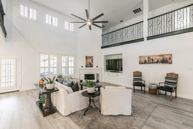 Exquisite Lakeside Luxury in the Resort at Eagle Mountain Lake - photo 11
