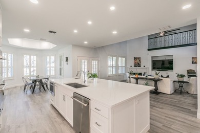 Exquisite Lakeside Luxury in the Resort at Eagle Mountain Lake - photo 16