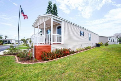 Welcome to this charming 2-bedroom, 1-bathroom manufactured home - photo 17
