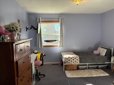 Perfect time for a new home! Enjoy lake living with this - photo 20