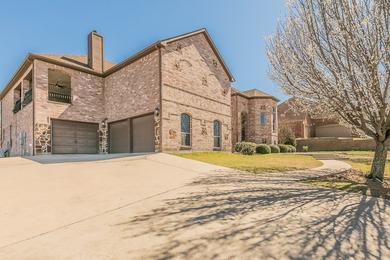 Exquisite Lakeside Luxury in the Resort at Eagle Mountain Lake - photo 40