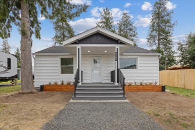 Lake Home For Sale in Loon Lake, Washington