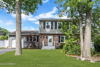 Opportunity is knocking! This home located in Forked River - photo 2