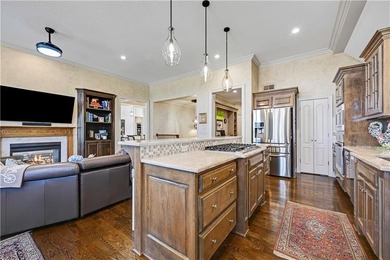 Meticulously maintained, maintenance-provided villa in the - photo 18