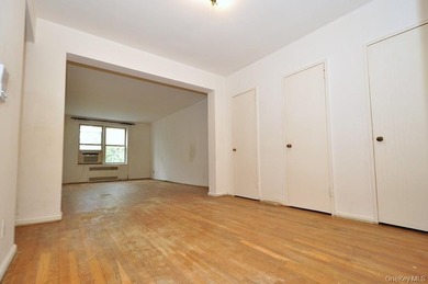 Great opportunity to own a two-bedroom co-op in sought-after - photo 23