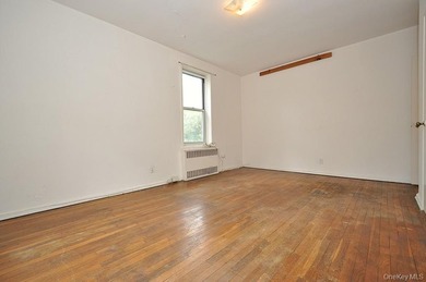 Great opportunity to own a two-bedroom co-op in sought-after - photo 28