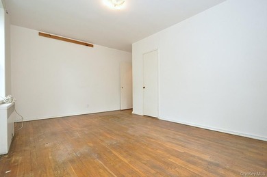 Great opportunity to own a two-bedroom co-op in sought-after - photo 30
