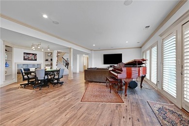 Meticulously maintained, maintenance-provided villa in the - photo 39