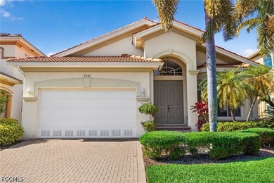 Beautiful home located in the highly desirable Catalina Isles - photo 1