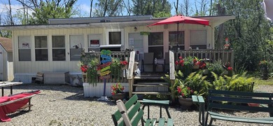 HIGHLY MOTIVATED SELLER 2026 FEES PAID! LAKE LIFE Enjoy the - photo 5