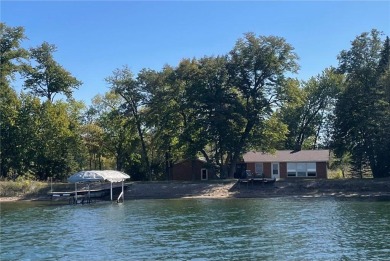 Lake Home For Sale in Clitherall Twp, Minnesota