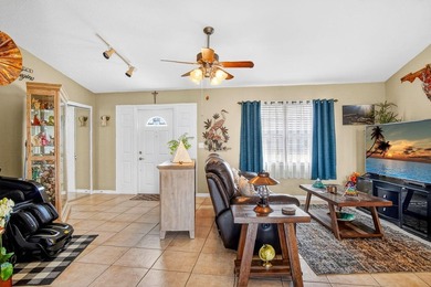Welcome home to this perfect cozy house. The 2 bedroom 2 - photo 5