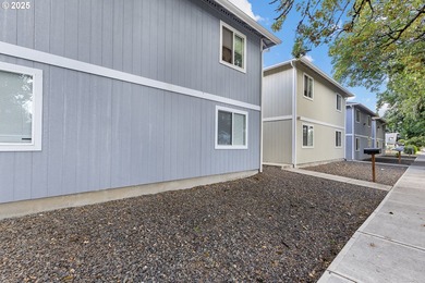 Lake Sacajawea Home For Sale in Longview Washington