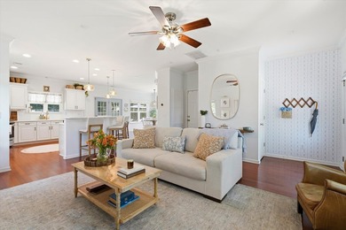 This is the house where everyday living feels like a staycation! - photo 7
