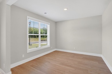 Kathleen Floor Plan - Lot 14 | MOVE-IN READY| New Construction - photo 12