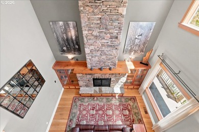 Exceptional 42+/- acre luxury estate featuring a custom - photo 17
